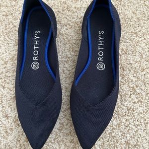 Rothy’s The Point, size 9. Cute and comfy, but making room for more.